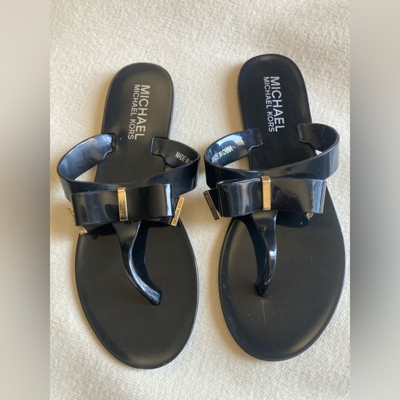 Michael Kors Flat Thong Sandals - Picture 1 of 4
